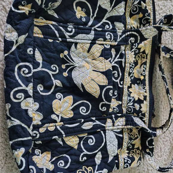 Vera Bradley 5 piece set - Picture 3 of 16